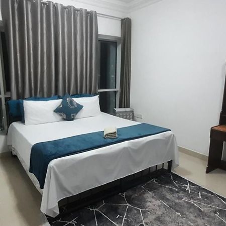 Beach Side Private Room At Sharjah-Dubai Border Bagian luar foto
