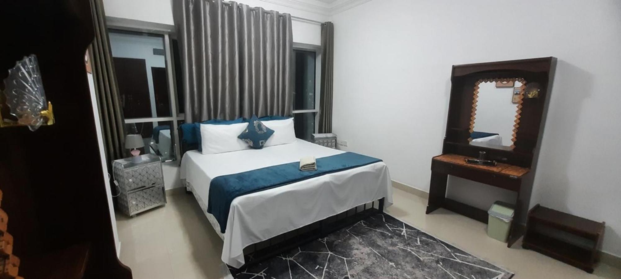Beach Side Private Room At Sharjah-Dubai Border Bagian luar foto